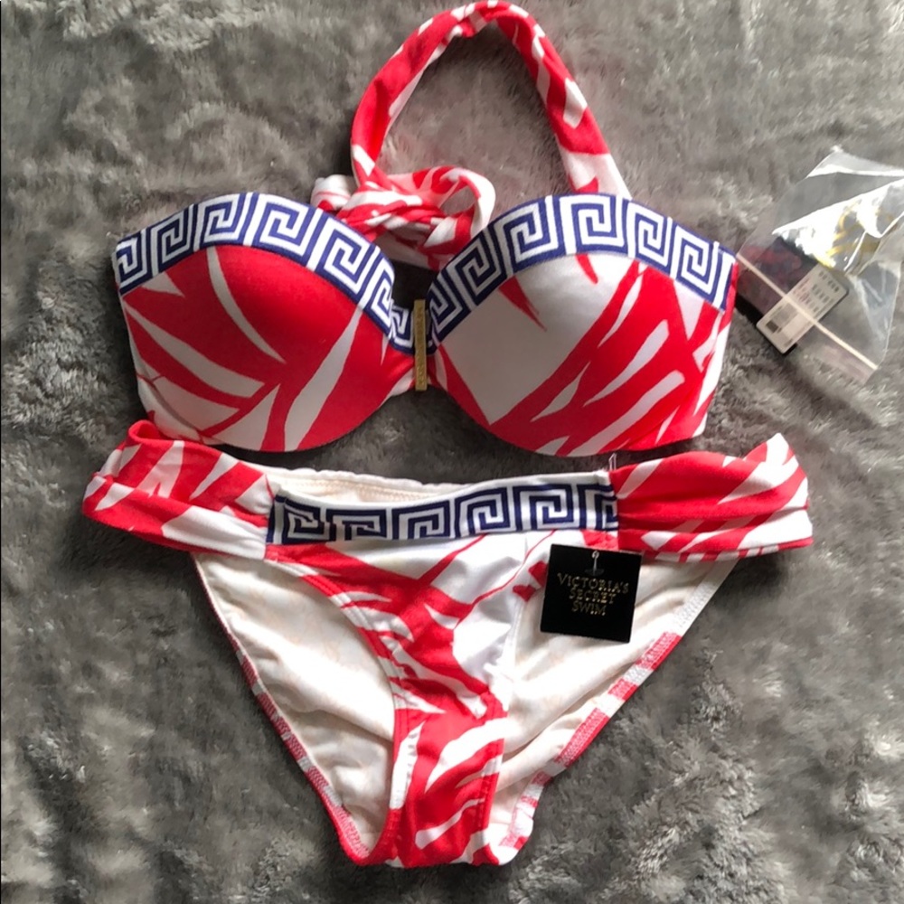Victoria’s Secret Bikini Set
